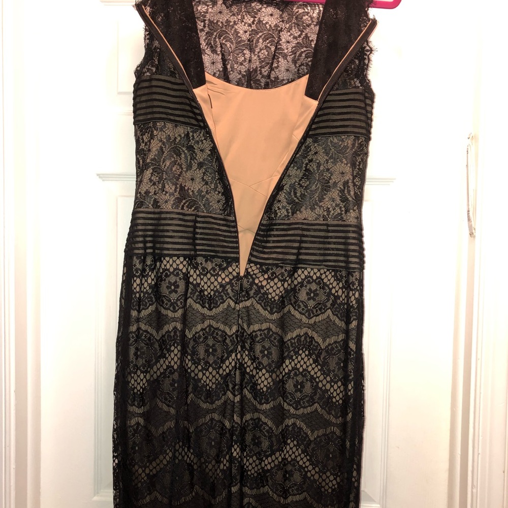 Dress - Picture 4 of 4